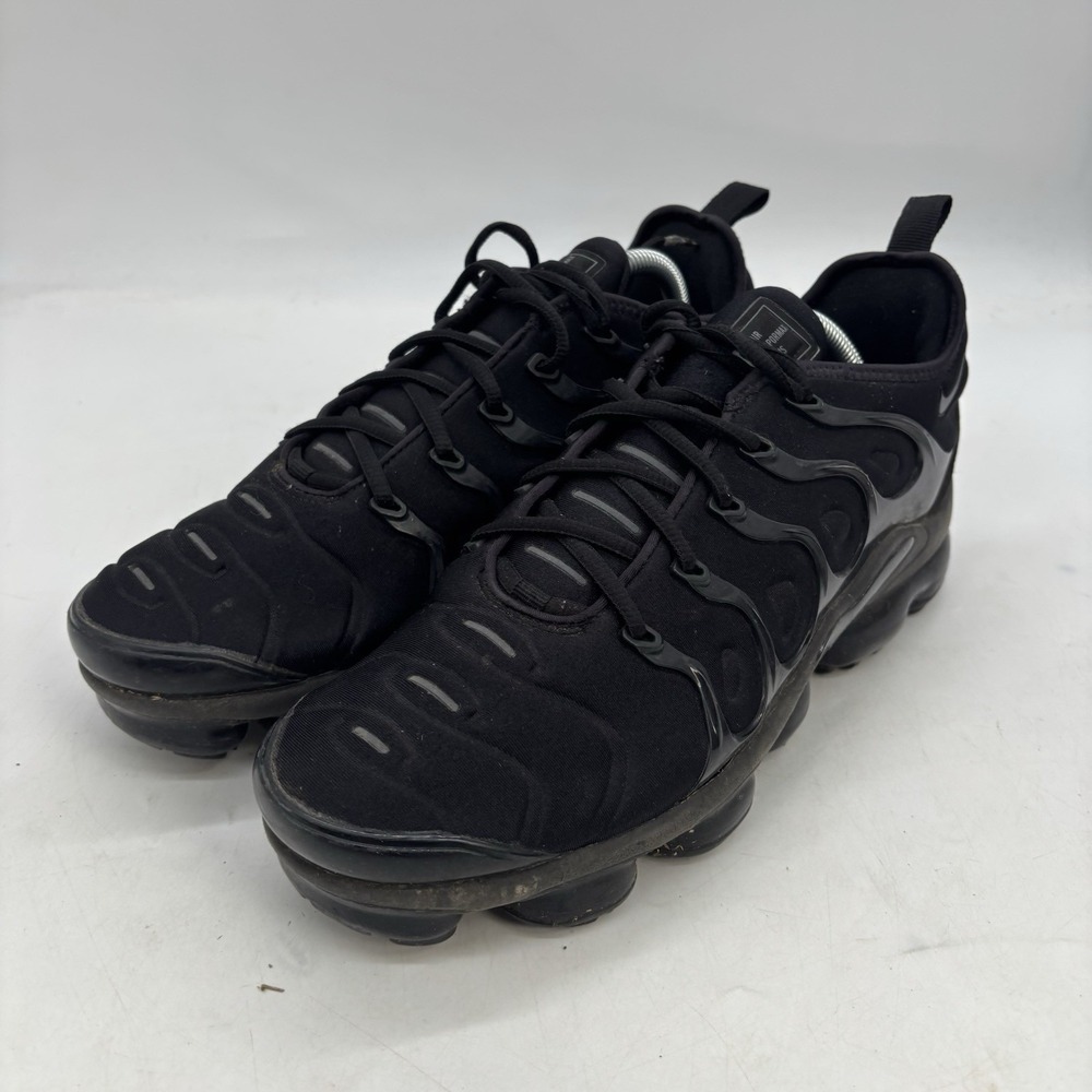 Nike Air VaporMax Plus Shoes Mens 9.5 Black Gold - CW7299-001 Casual Skater